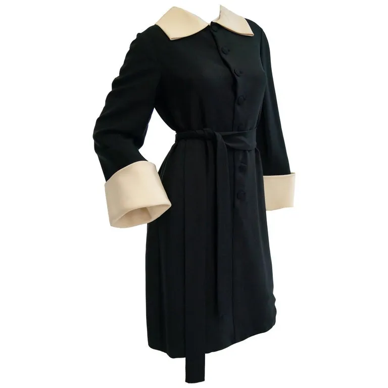 1960s Norman Norell Black and Cream Contrast Silk Shift Dress