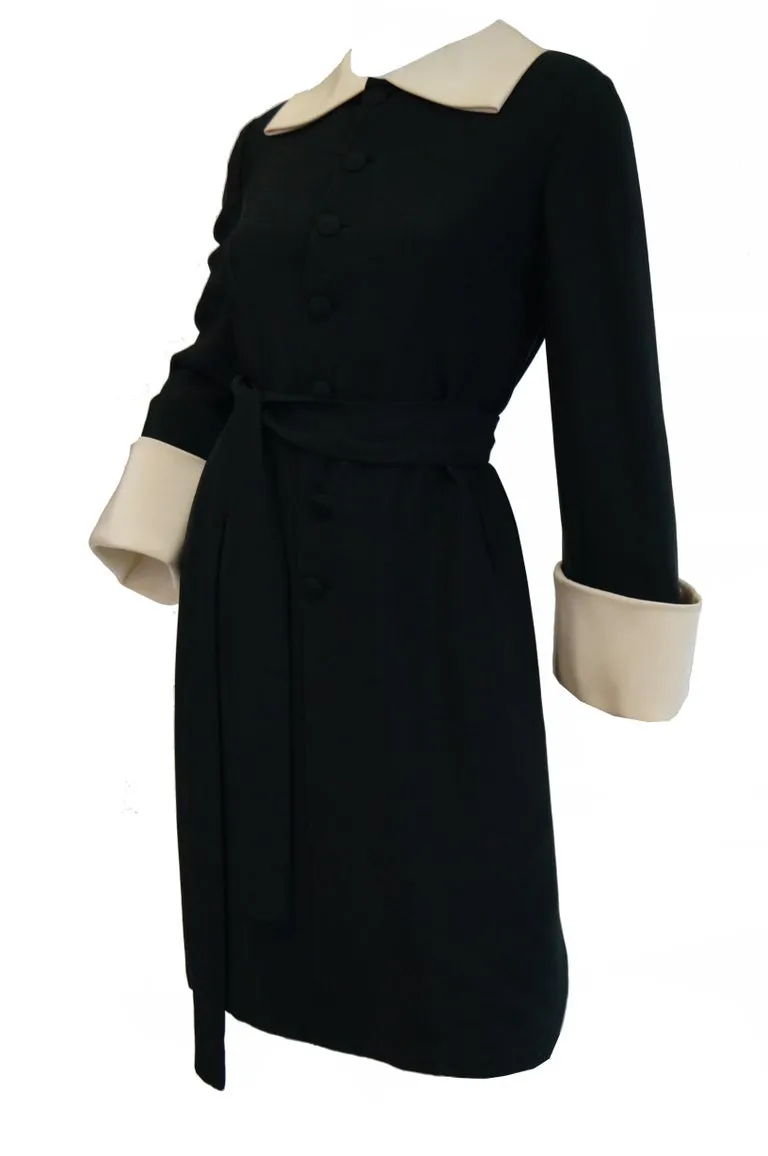 1960s Norman Norell Black and Cream Contrast Silk Shift Dress