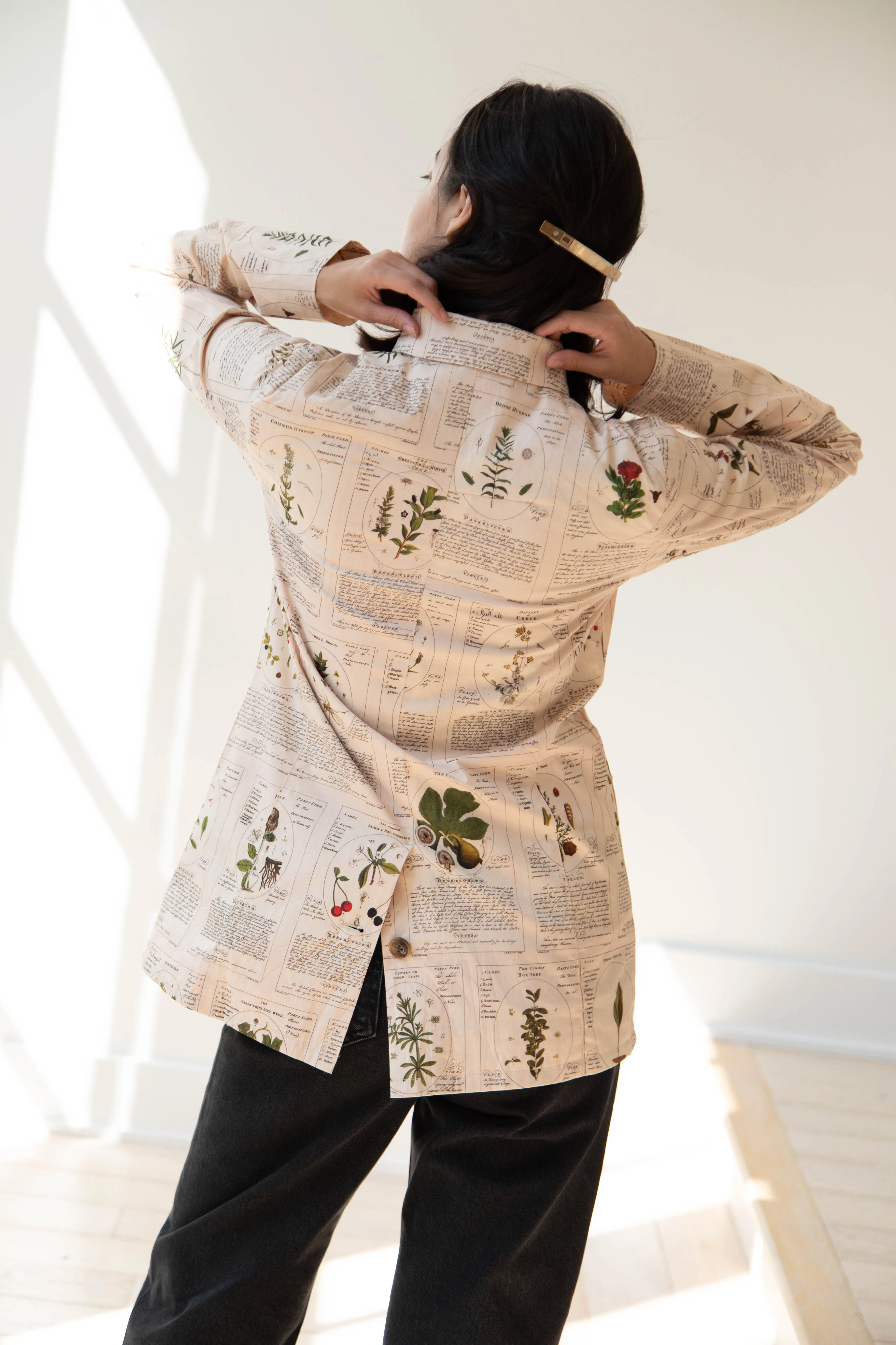 Aleksandr Manamïs | Jacket in Herbarium