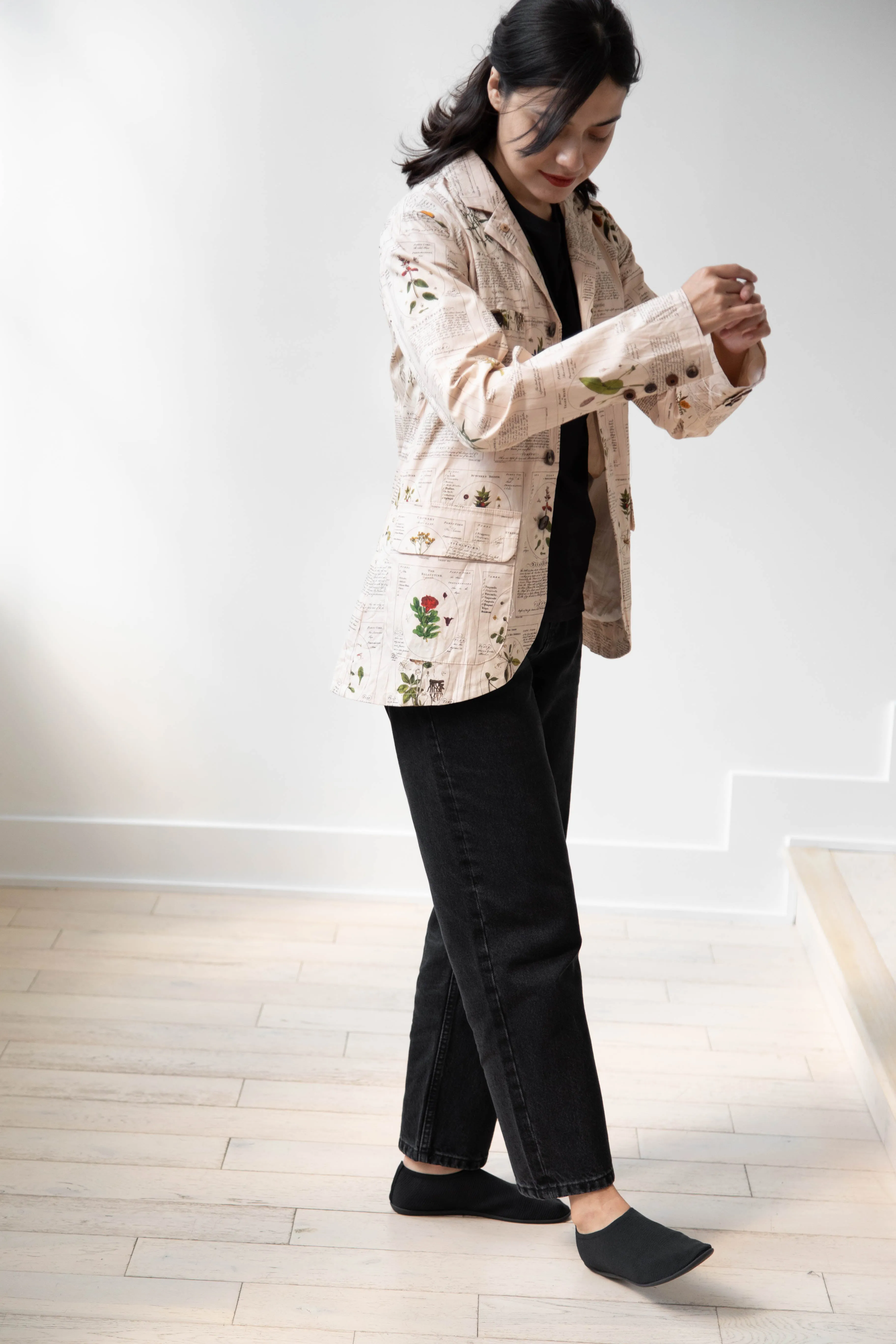 Aleksandr Manamïs | Jacket in Herbarium