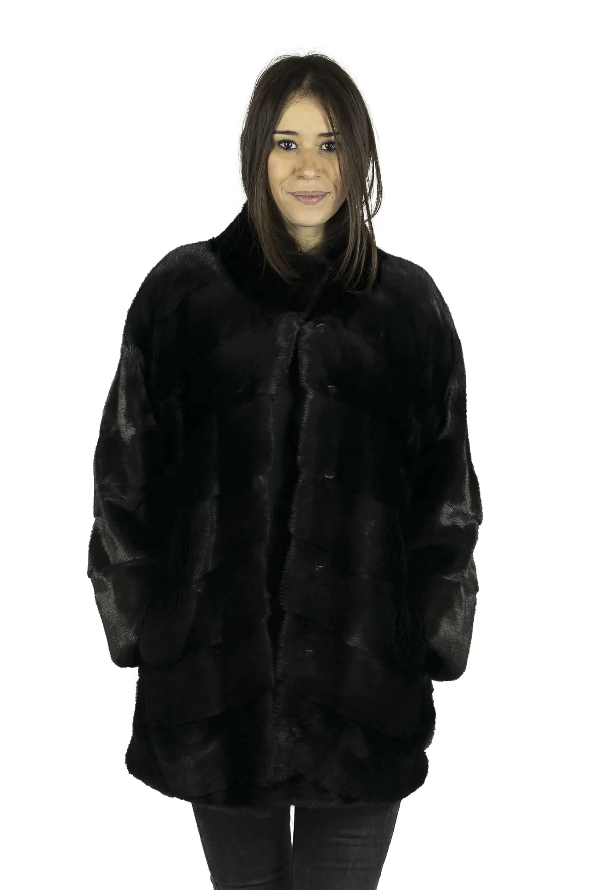 Coat in mink Black