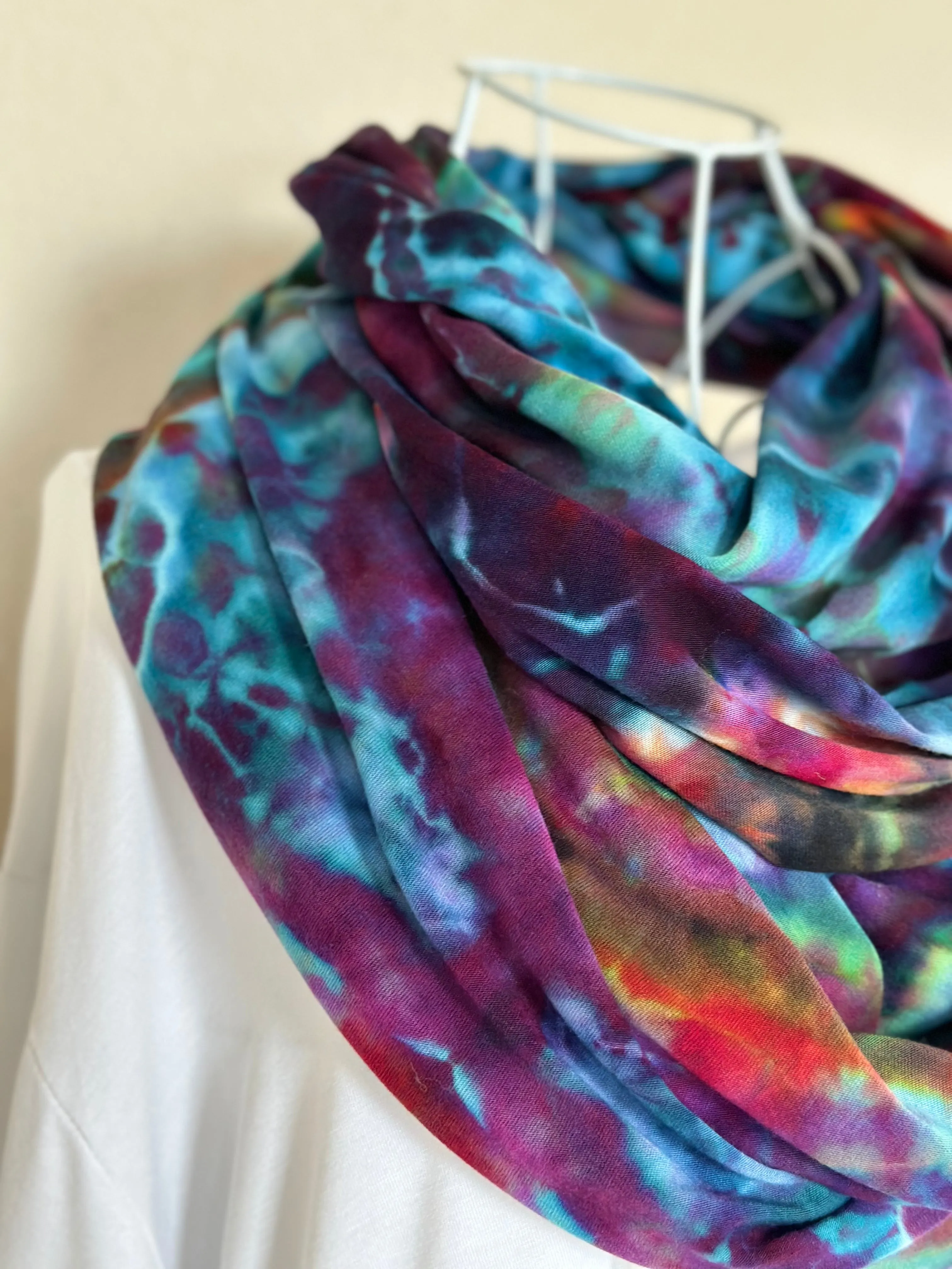 Geode Bamboo Cotton Infinity Scarf in ‘Gypsy Heart’