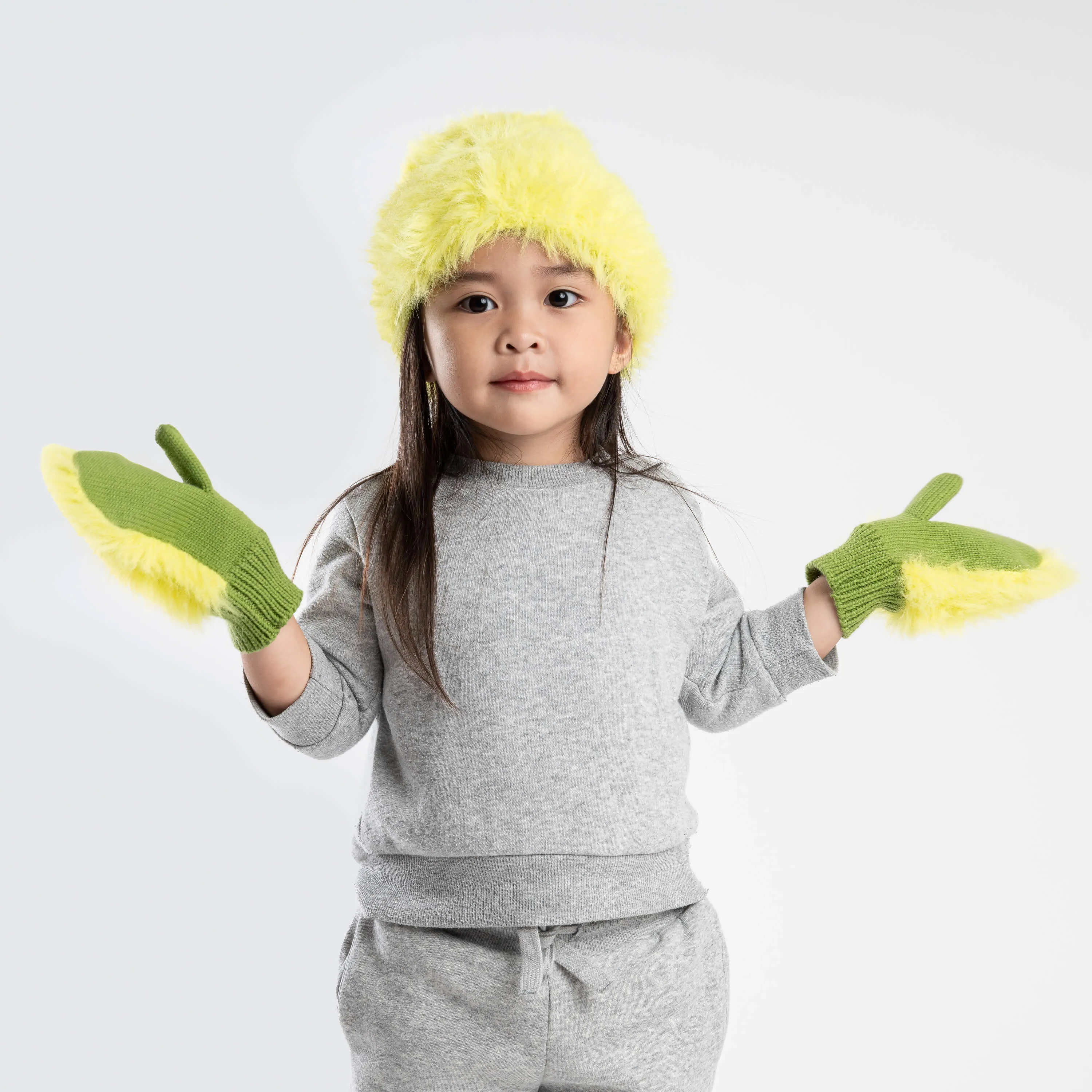 Kids Faux Fur Mittens