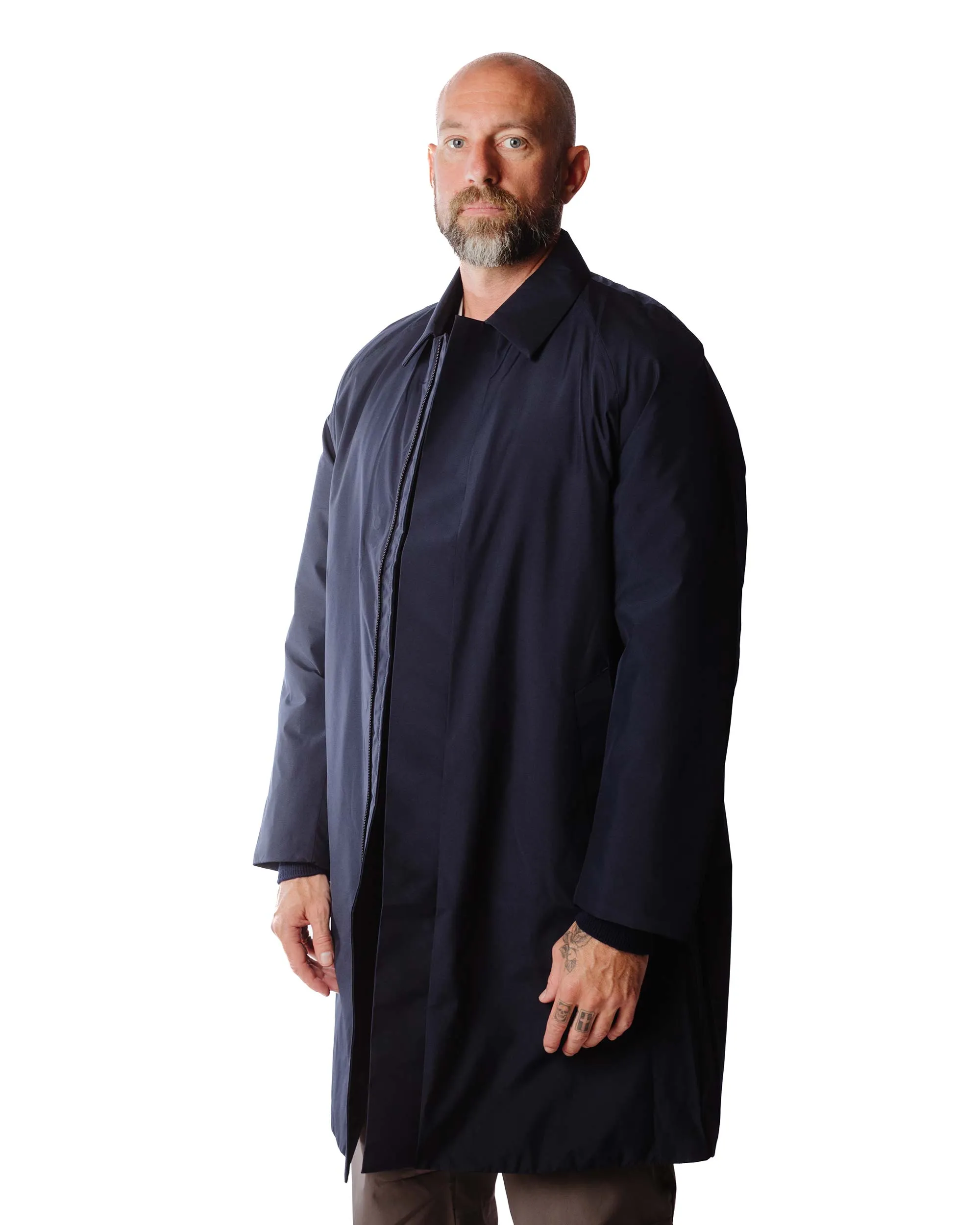 Norse Projects Vargo Gore-Tex Infinium Raglan Mac Dark Navy