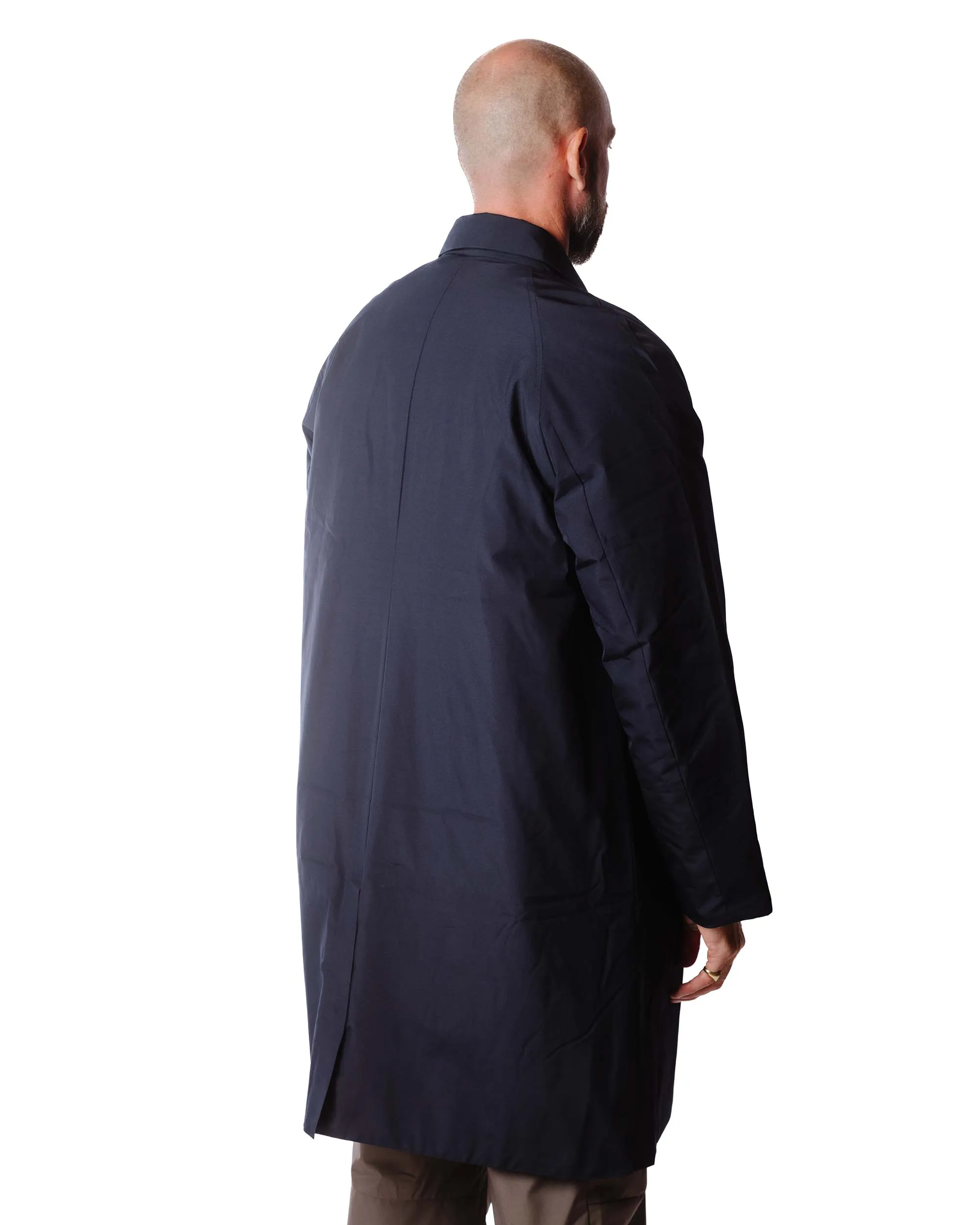 Norse Projects Vargo Gore-Tex Infinium Raglan Mac Dark Navy