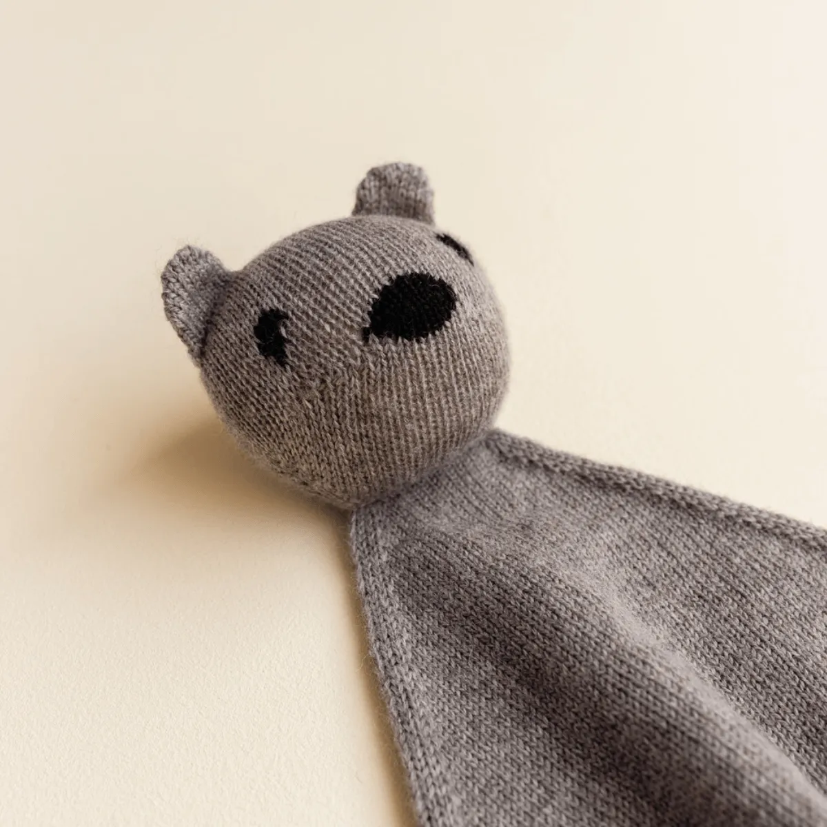 Teddy Tokki, Otter